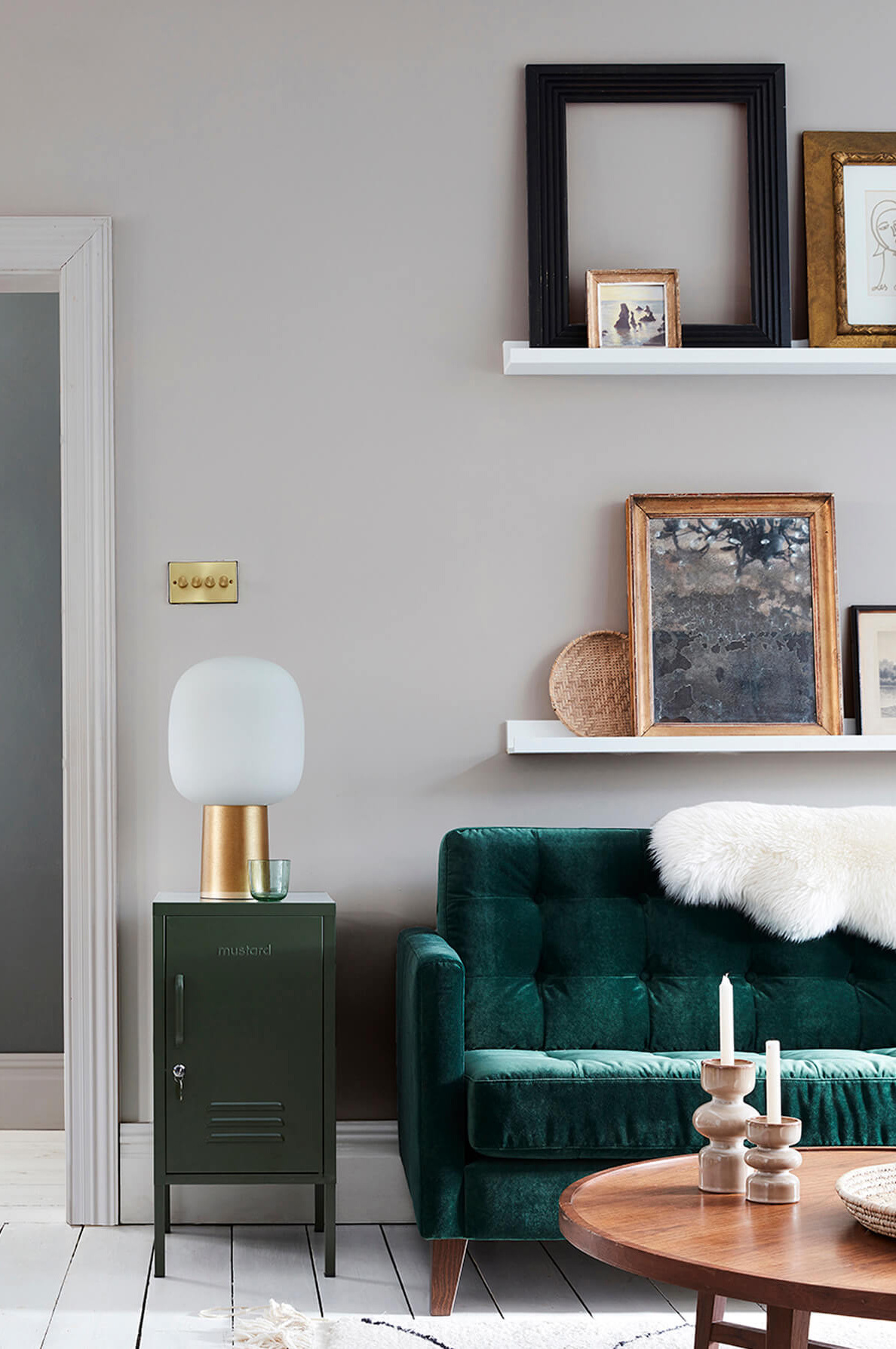 Little greene furniture paint deals